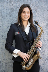 <h3>Tess Van Dun</h3>